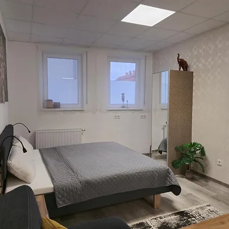 9 Fuer 2 Apartment *